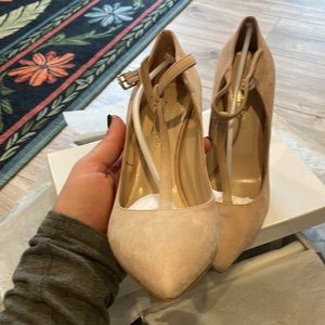 T-Strap Nude Seude Pumps